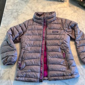 Kids purple Patagonia jacket size small (7-8)